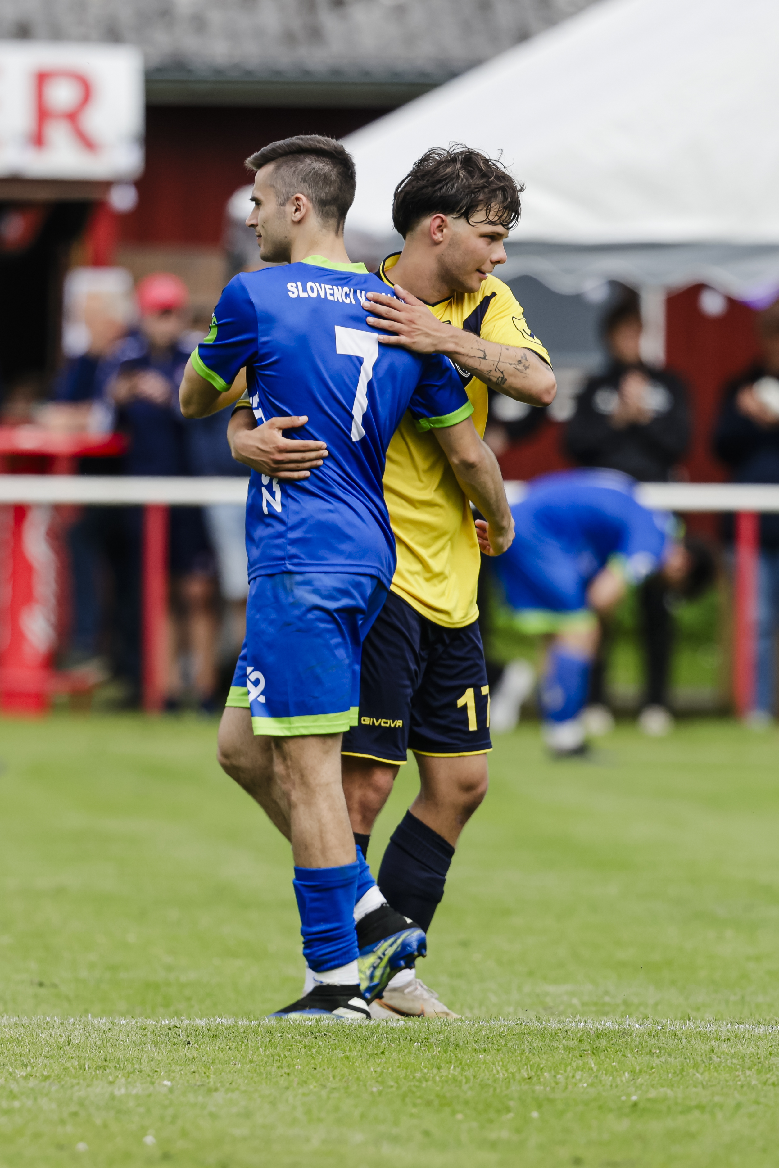 DAY 2 OF EUROPEADA: THE FAVORITES PREVAIL