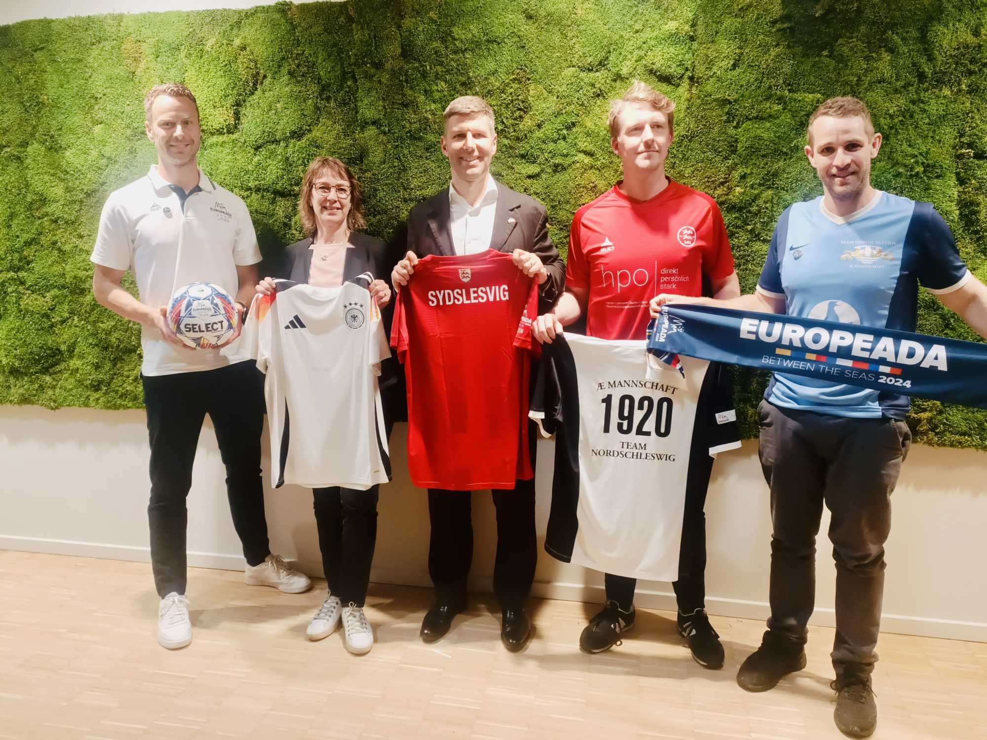 Thomas Hitzelsperger met the EUROPEADA